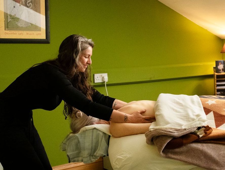 Holistic massage therapy in Galway - Swedish, Deep Tissue, and Myofascial Release at She Kneads.