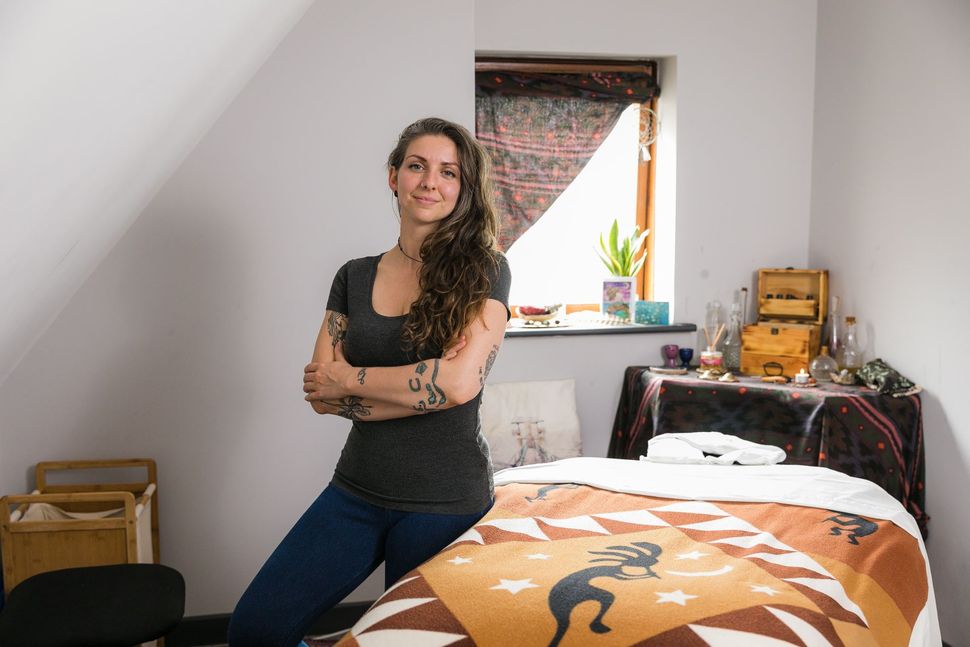 Giada Labrecque, She Kneads massage therapist