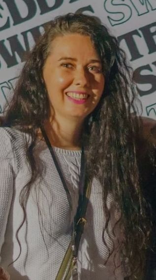 Hazel Mannion - Ailíniú