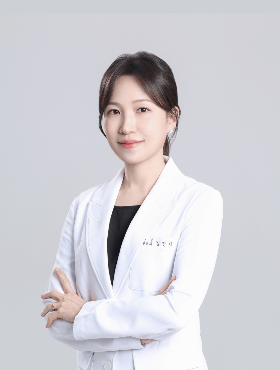 Dr. Min Ji Kim, board-certified dermatology director at MIN Clinic Seoul