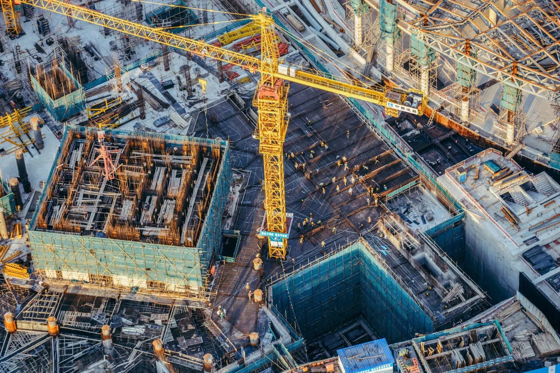 Construction site w/ crane Construction site w/ crane