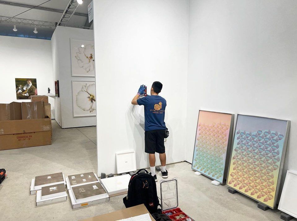 OTI art handling