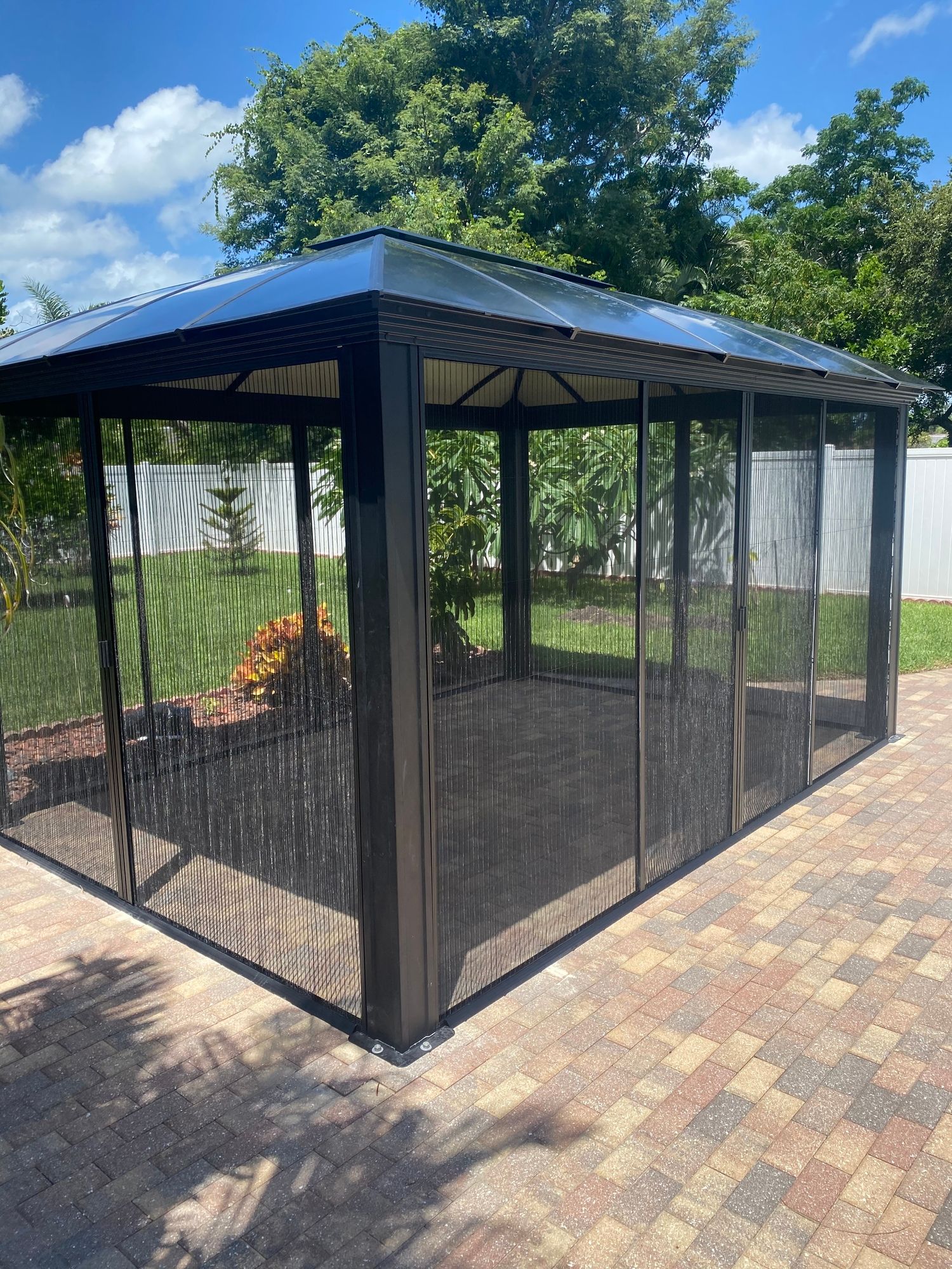 Newly installed outside screen near pool