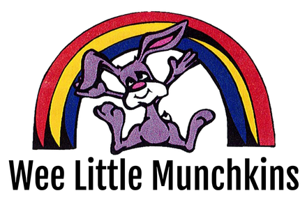 Wee Little Munchkins logo