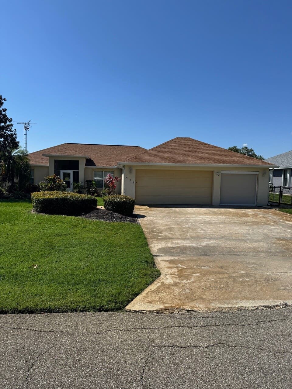Spires Roofing LLC 1