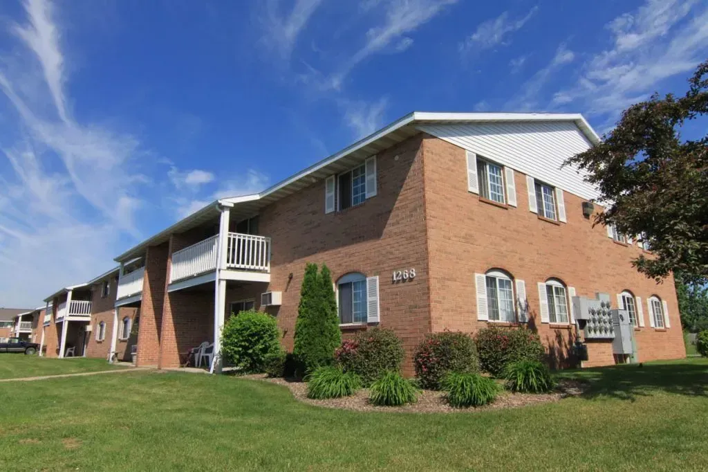 Maplewood Apartments