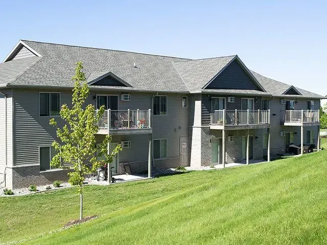 Meadowland Villas Apartments
