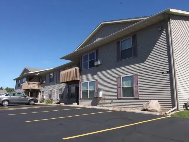 Mountain Crest Apartments
