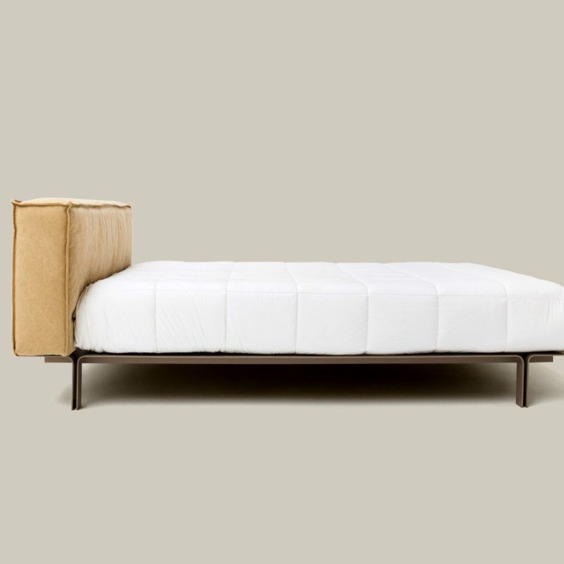 Cama Less