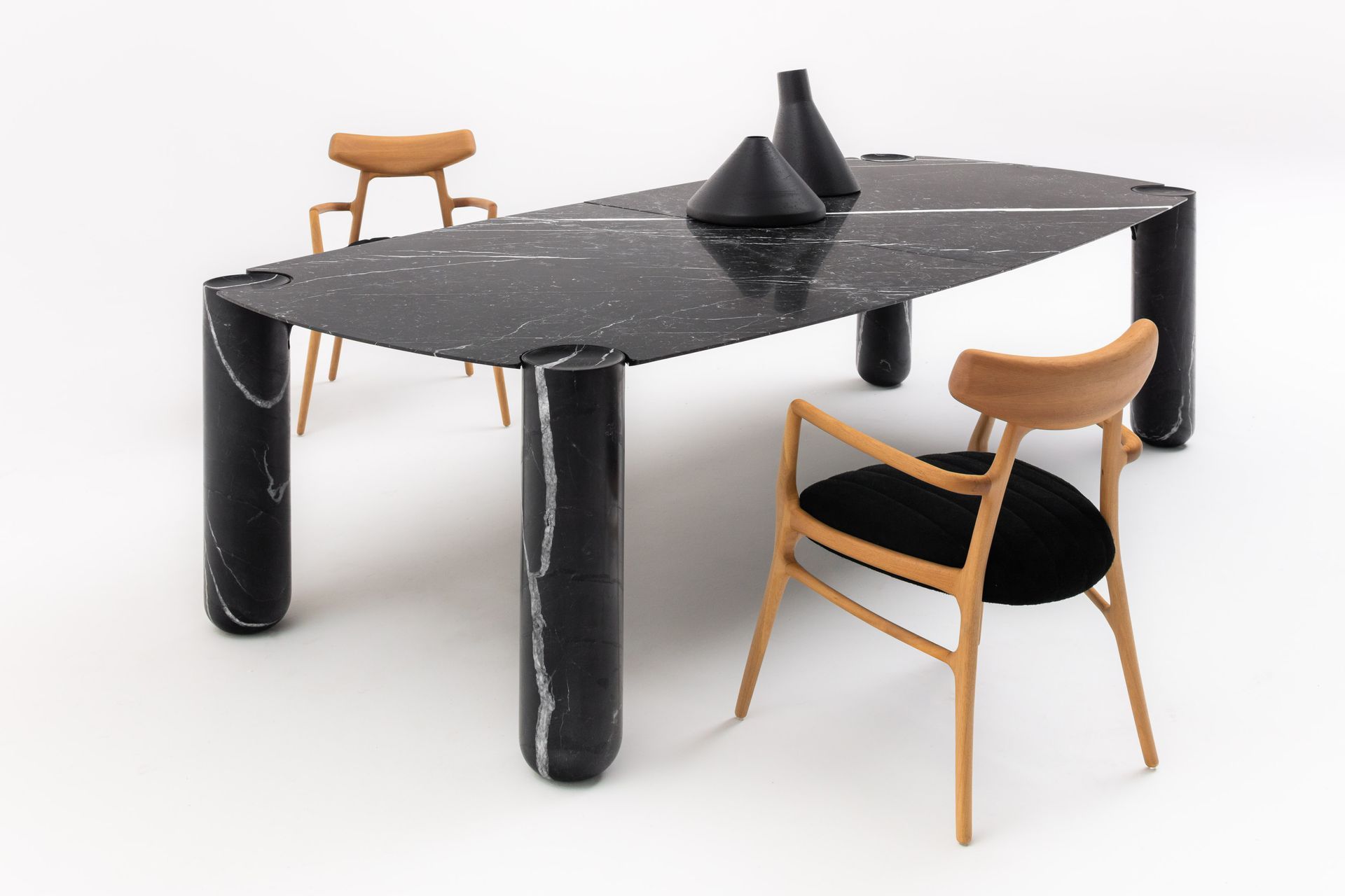Mesa Jantar Triz