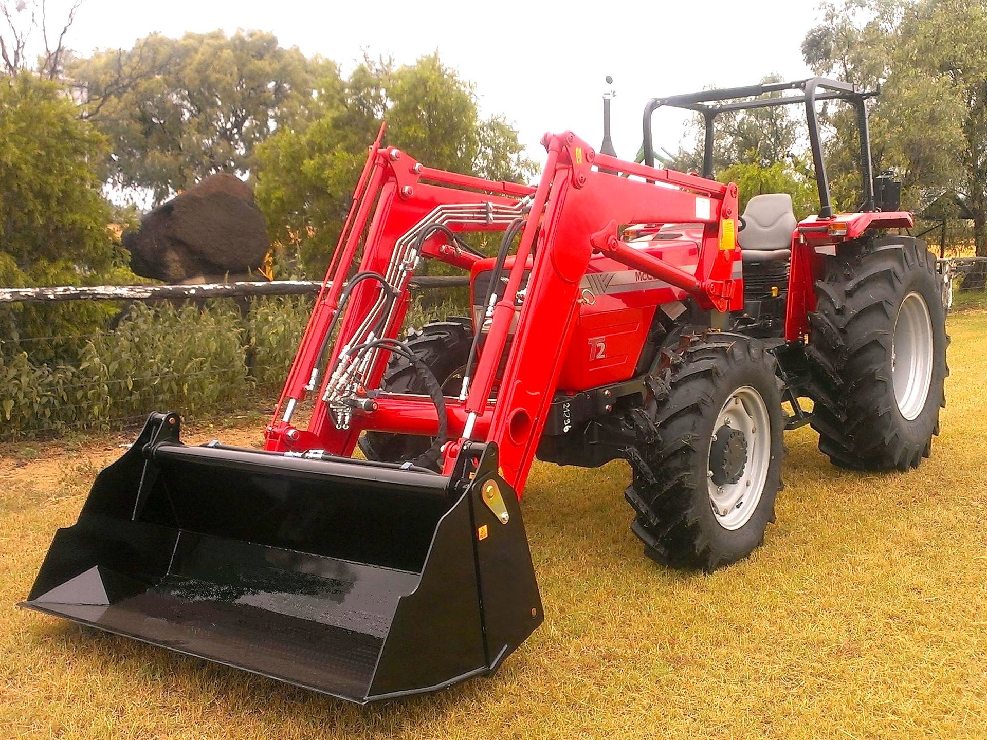 McCormack 4 in 1 Bucket for Tractor