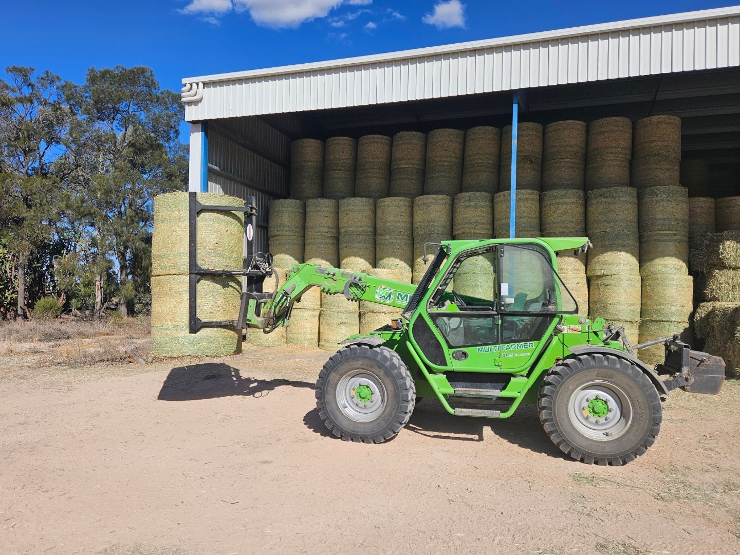 Tractor Bale Grab
