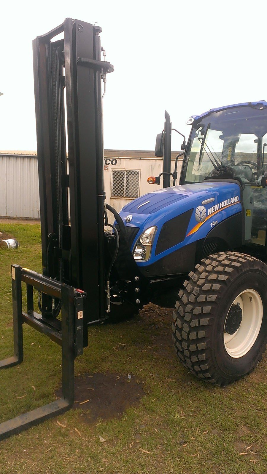 New Holland tractor mounted forklift