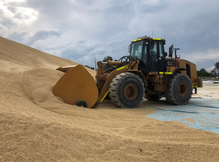 CAT wheel loader with high dump bucket