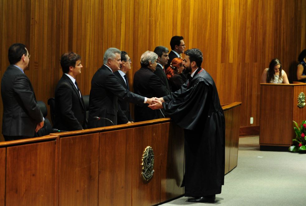 curso promotor de justiça o que avaliar