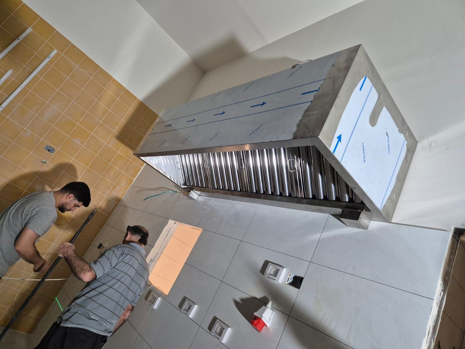 ניקוי מנדף לפי תקן 1001 לפני ואחרי