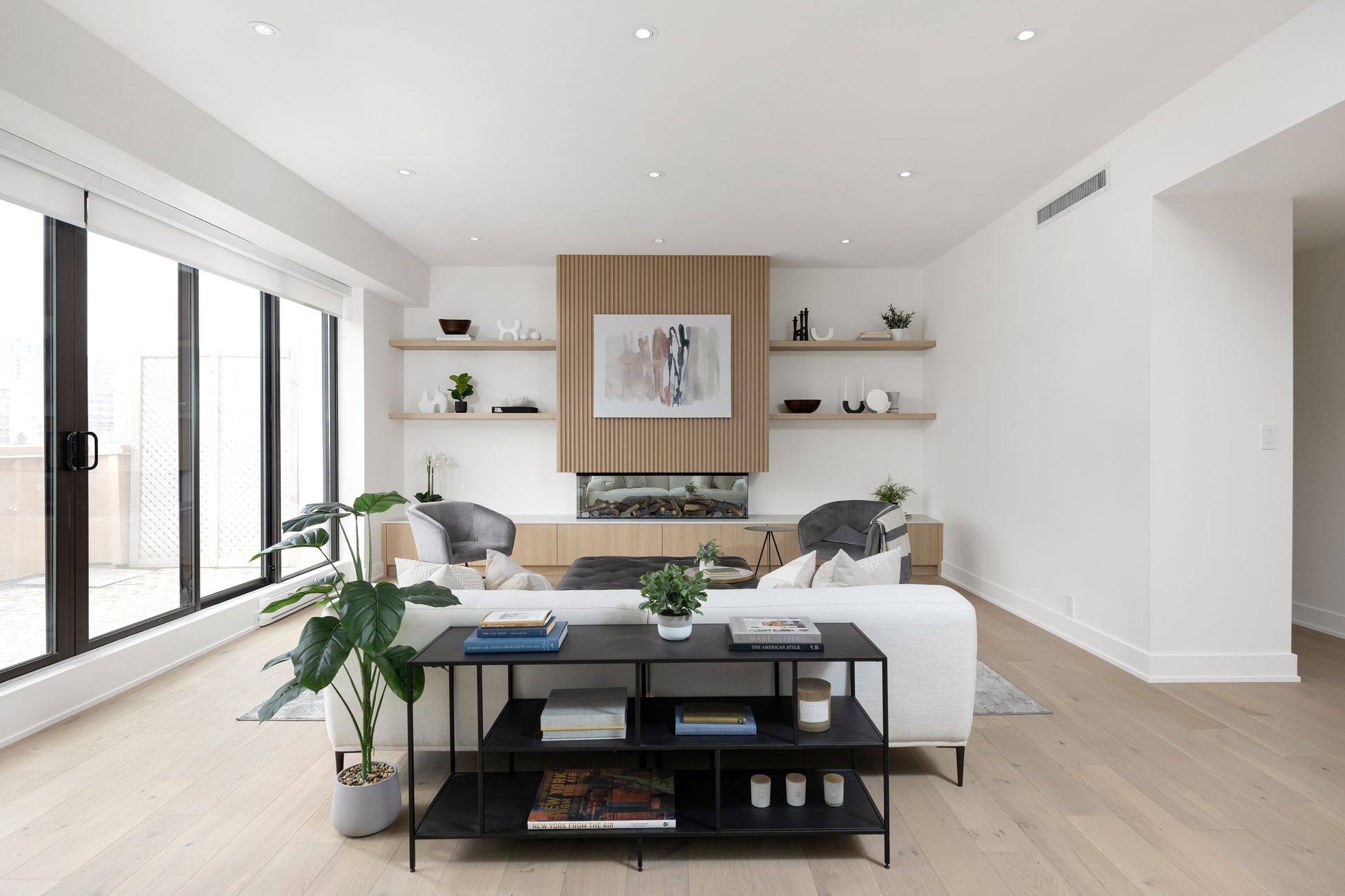 Custom Home Builder and Interior Renovations