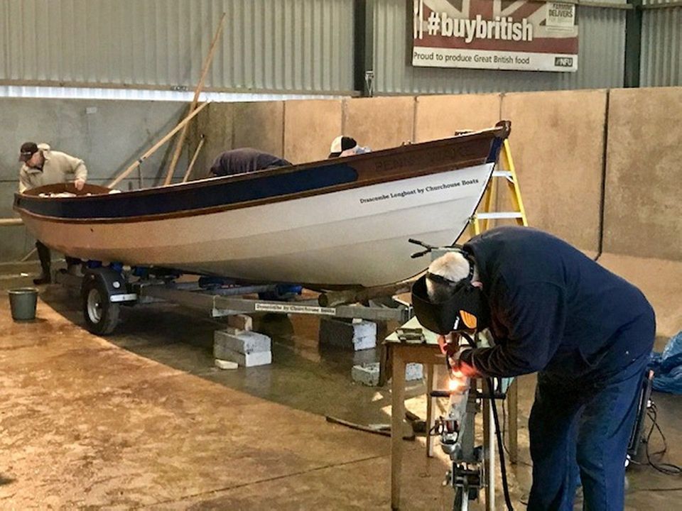 Drascombe Longboat sailing