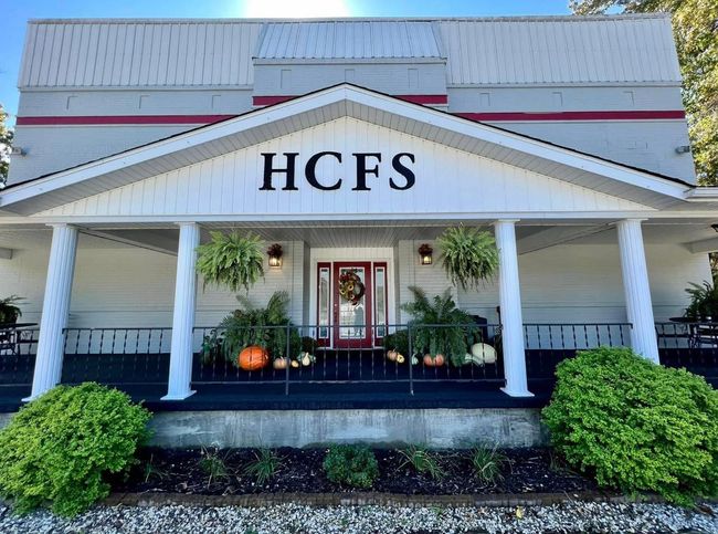 Exterior view of Hardin County Funeral Service - Cox Chapel in Rosiclare, IL.
