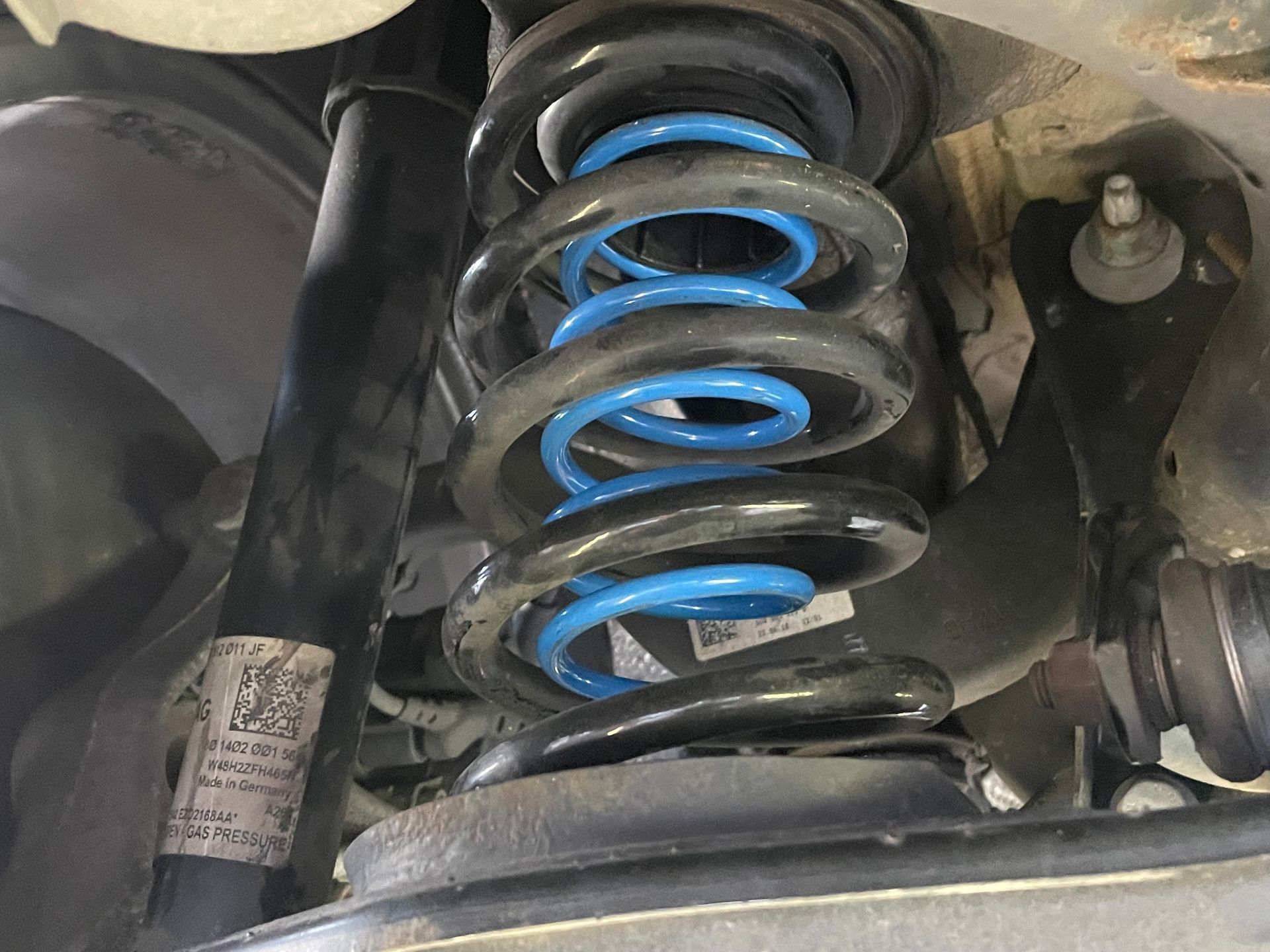 Rear helper springs Volkswagen