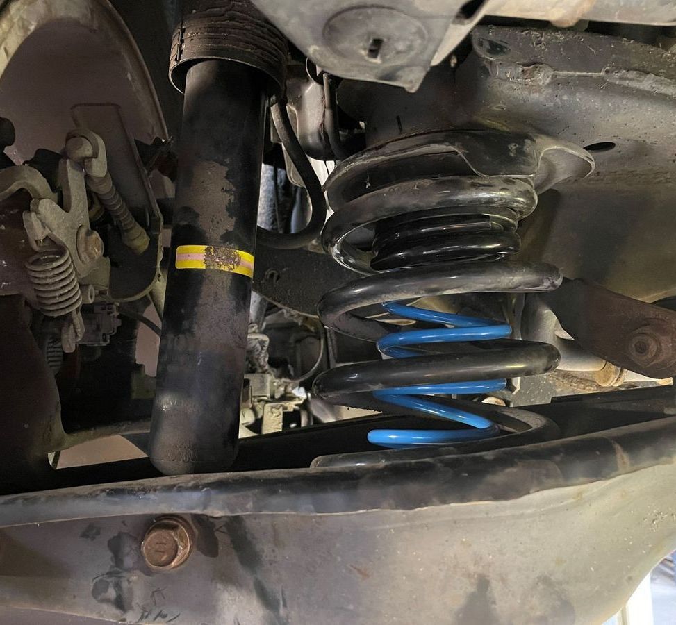 Helper Springs Toyota Corolla Hatchback