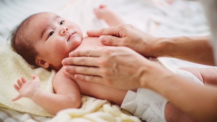 prenatal pregnancy postpartum postnatal infant massage classes San Francisco | Mama Roots Collective