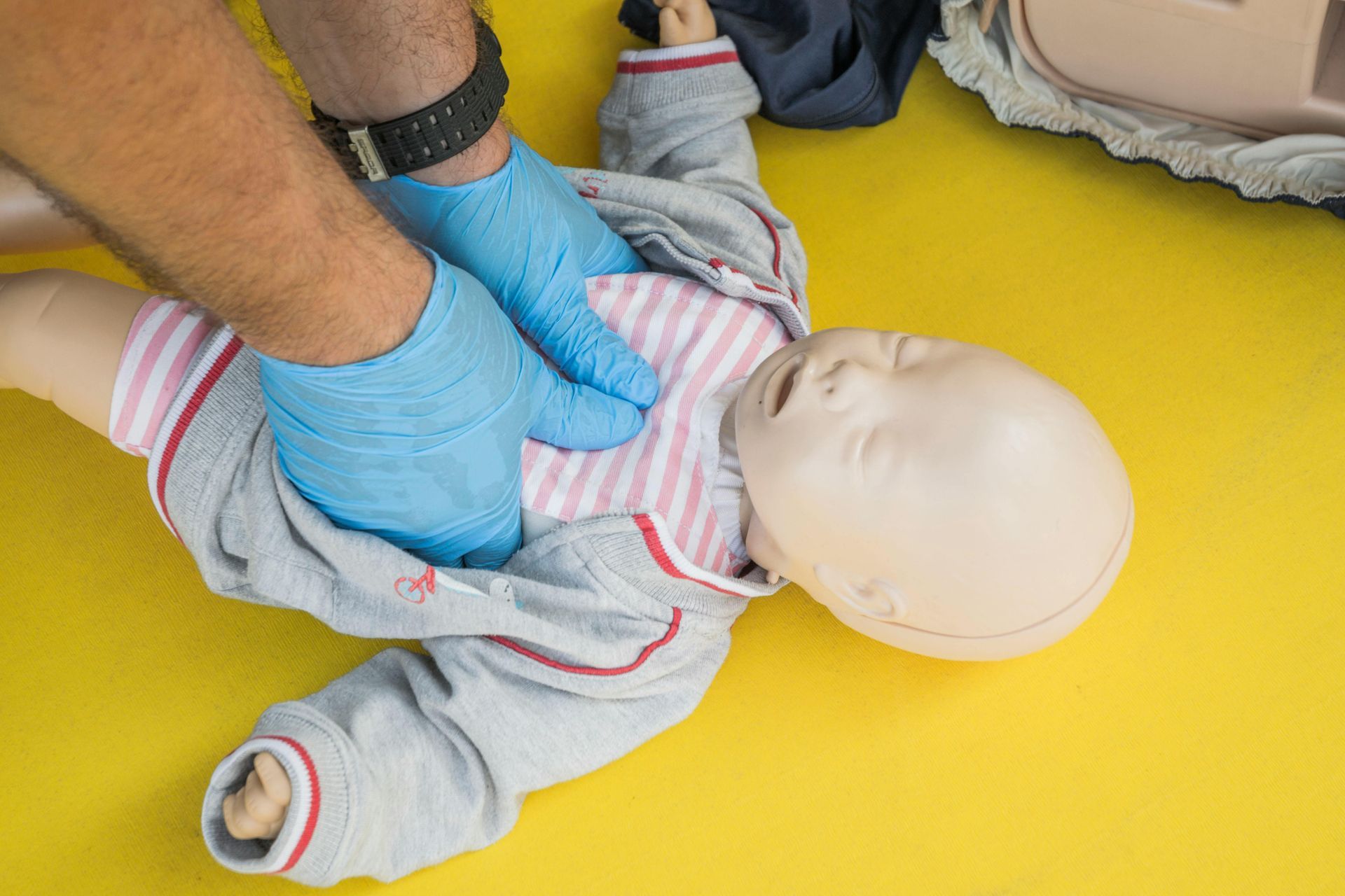 prenatal pregnancy postpartum postnatal infant CPR classes San Francisco | Mama Roots Collective