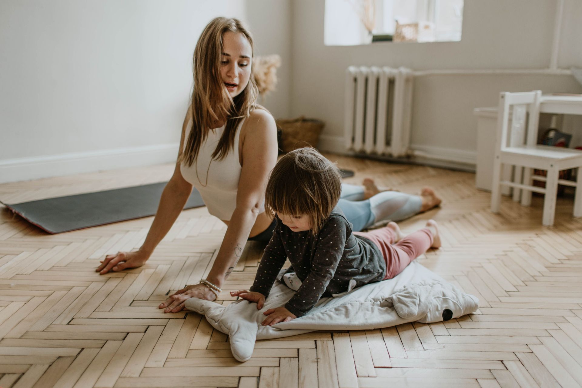 toddler yoga classes San Francisco | Mama Roots Collective