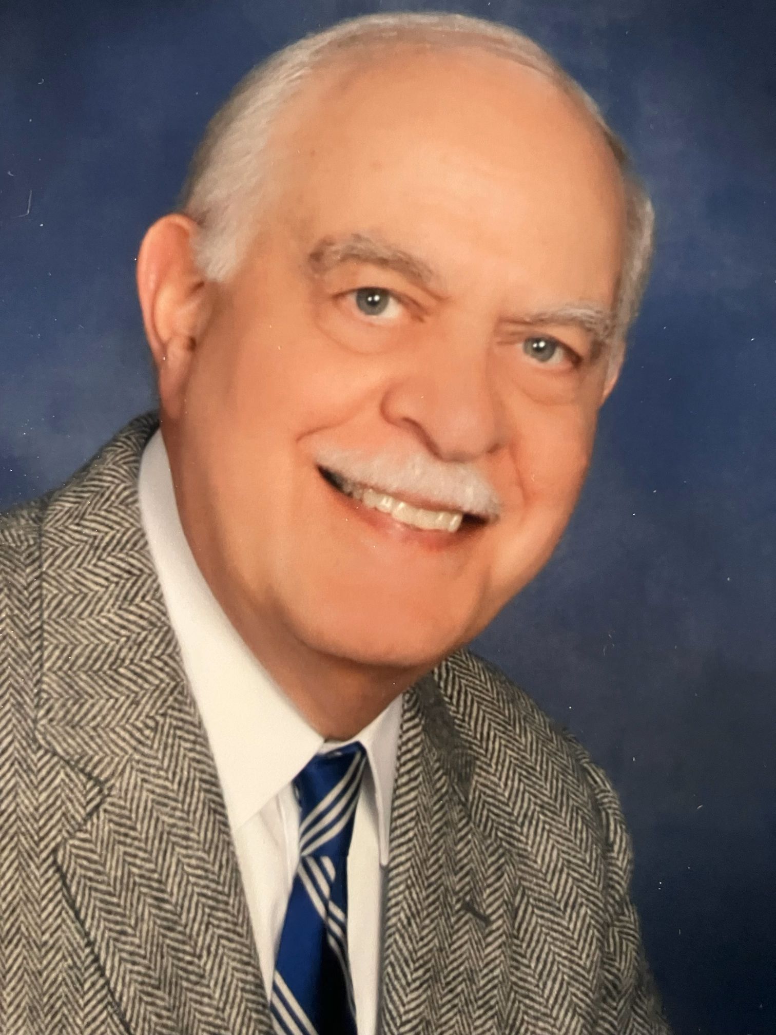 Don DeLollis