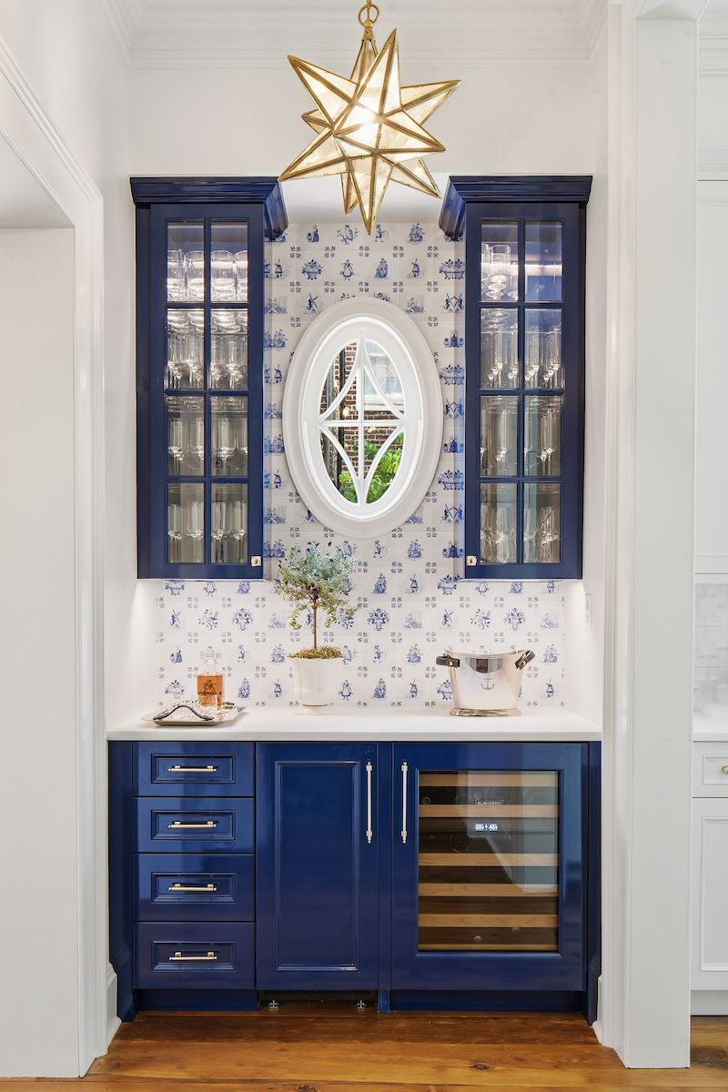 Take A Peek, interior photo 229