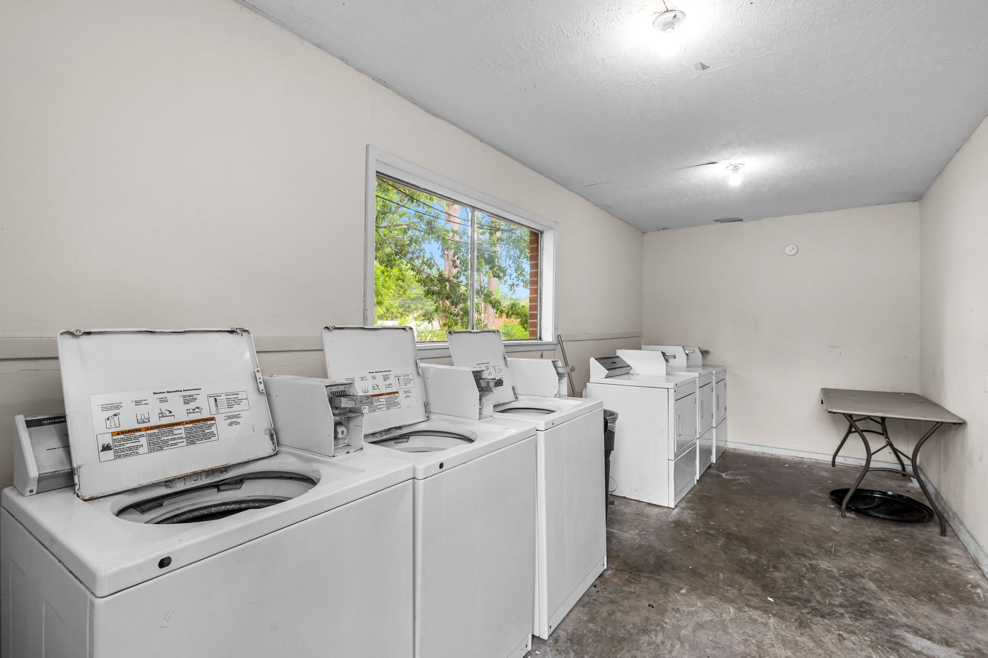 Interior or Pearl Apartment