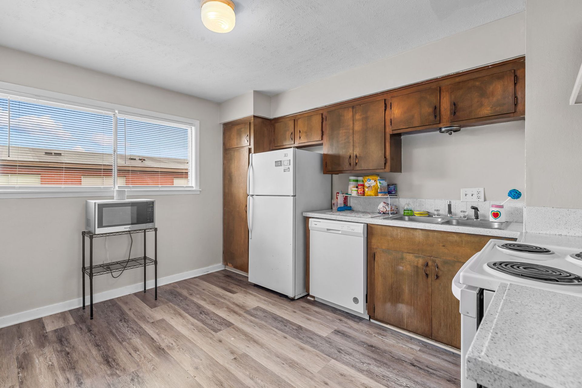 Interior or Pearl Apartment