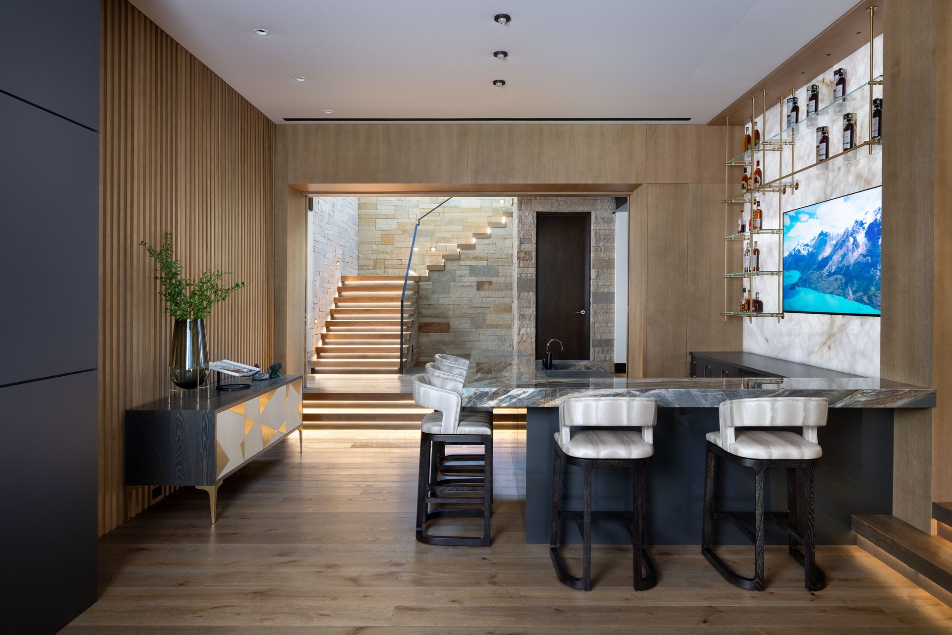 There is a bar in the middle of the room.