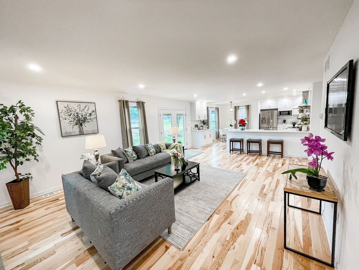 White Porch and Stairs — Newark, DE — Oakes Signature Homes