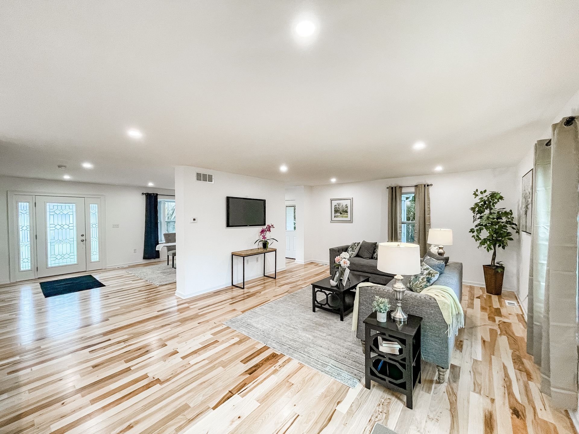 Large Living Room — Newark, DE — Oakes Signature Homes