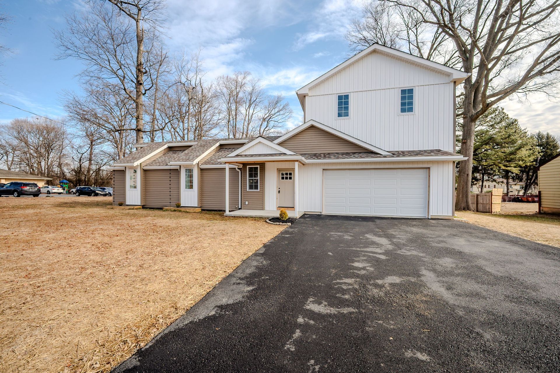 House with Two Garages — Newark, DE — Oakes Signature Homes