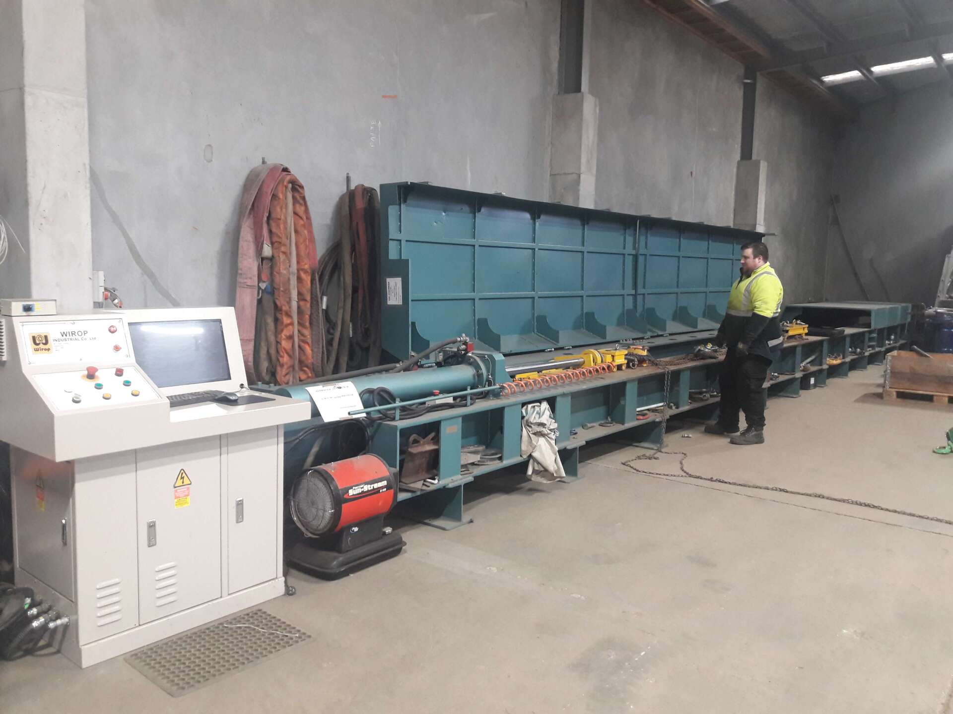 Our Work Gallery | Chainman Rigging & Lifting Specialists