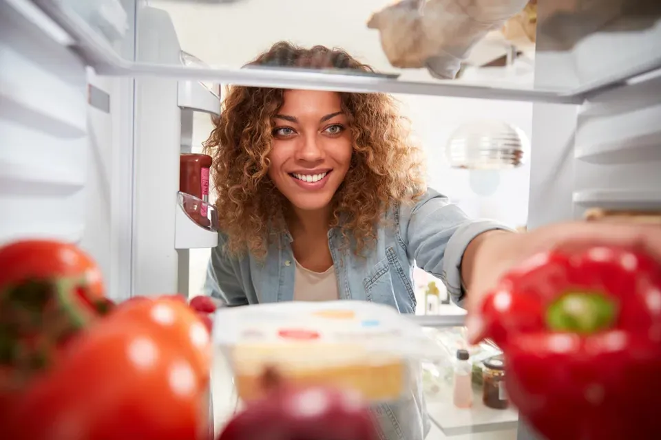 Girl Getting Some Food Inside the Refrigerator – El Paso, TX – A M Refrigeration Girl Getting Some Food Inside the Refrigerator – El Paso, TX – A M Refrigeration