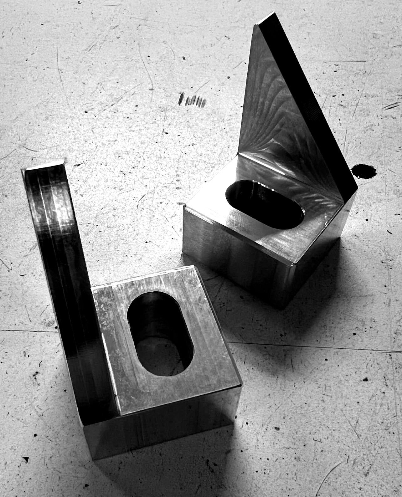 Weld On Motor Tabs - Twin Cam