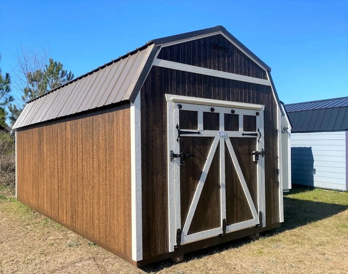 Storage building