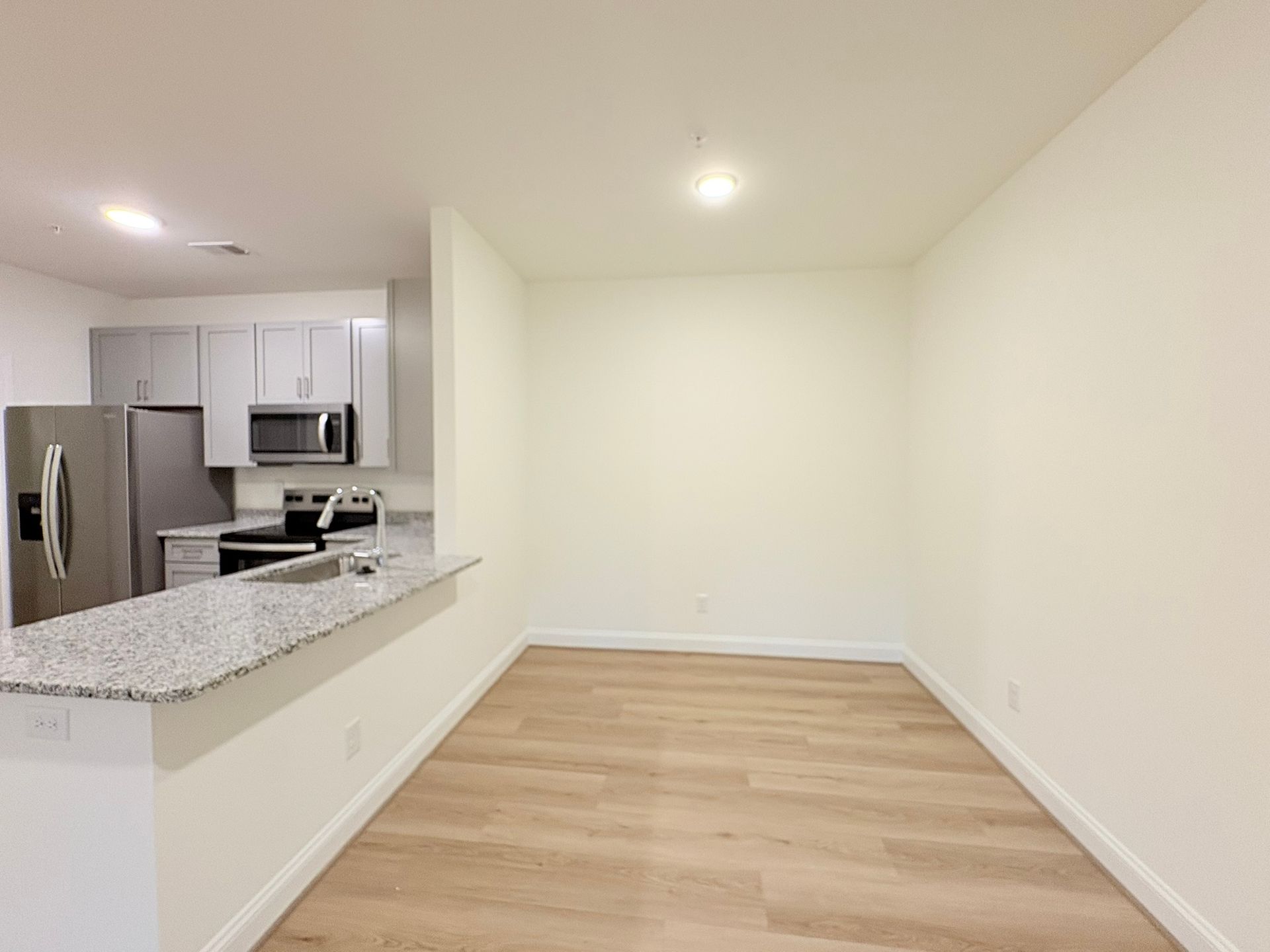 Dining Area | Carolina Village | Yadkinville, NC