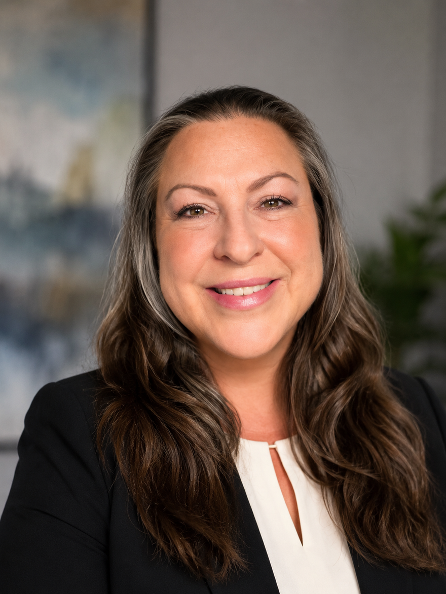 Shayna, HR consultant at HR Excellence Consulting.