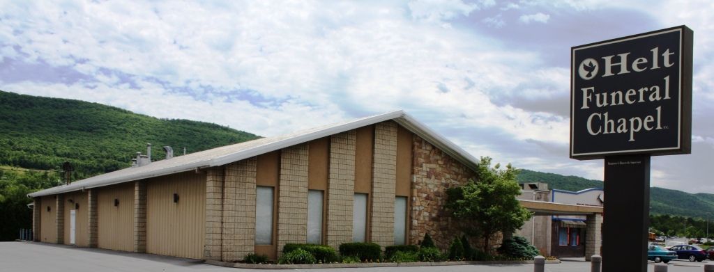 Front of Helt Funeral Chapel