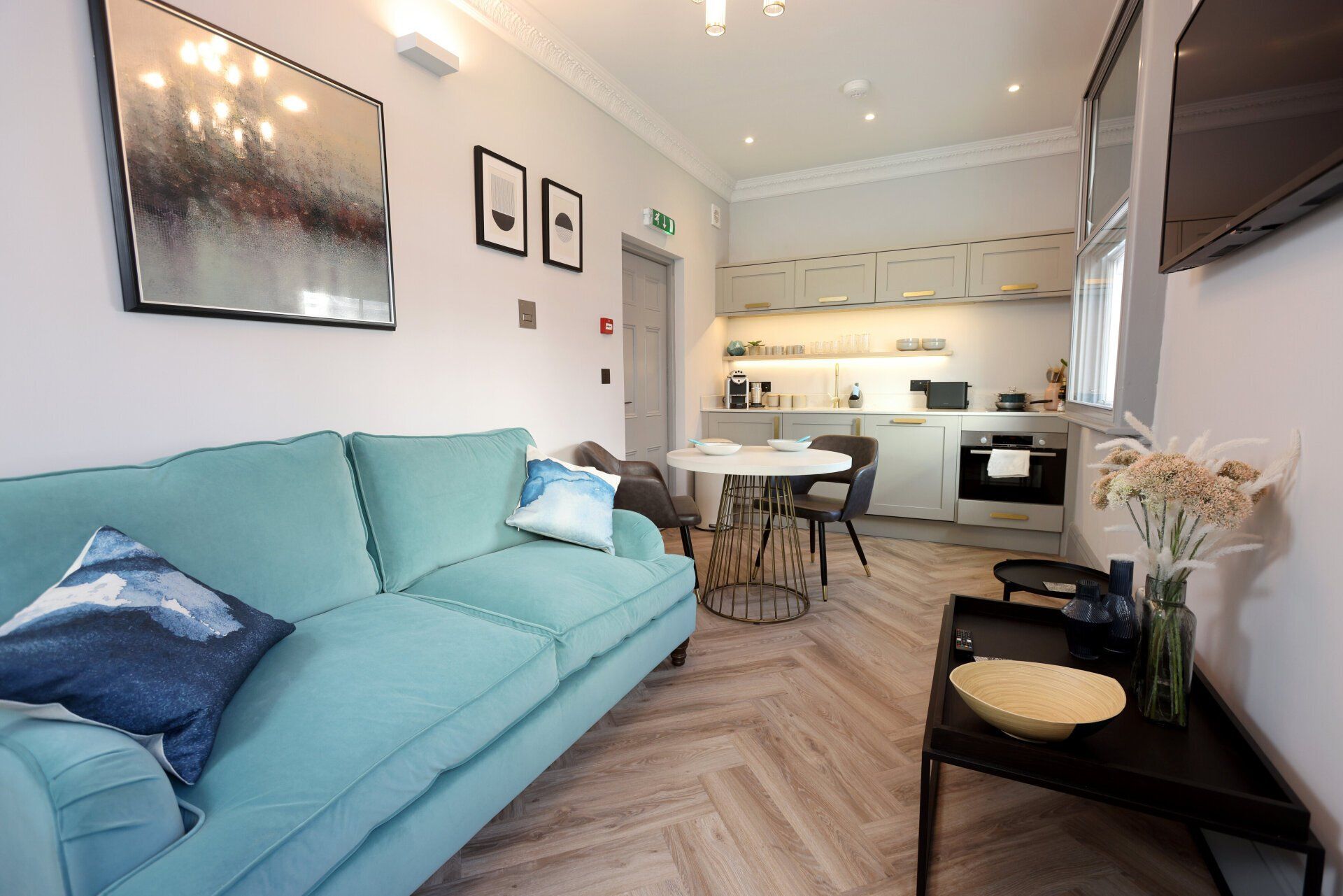 The Stow on the Wold Apartment images Neptune Apartments Cheltenham