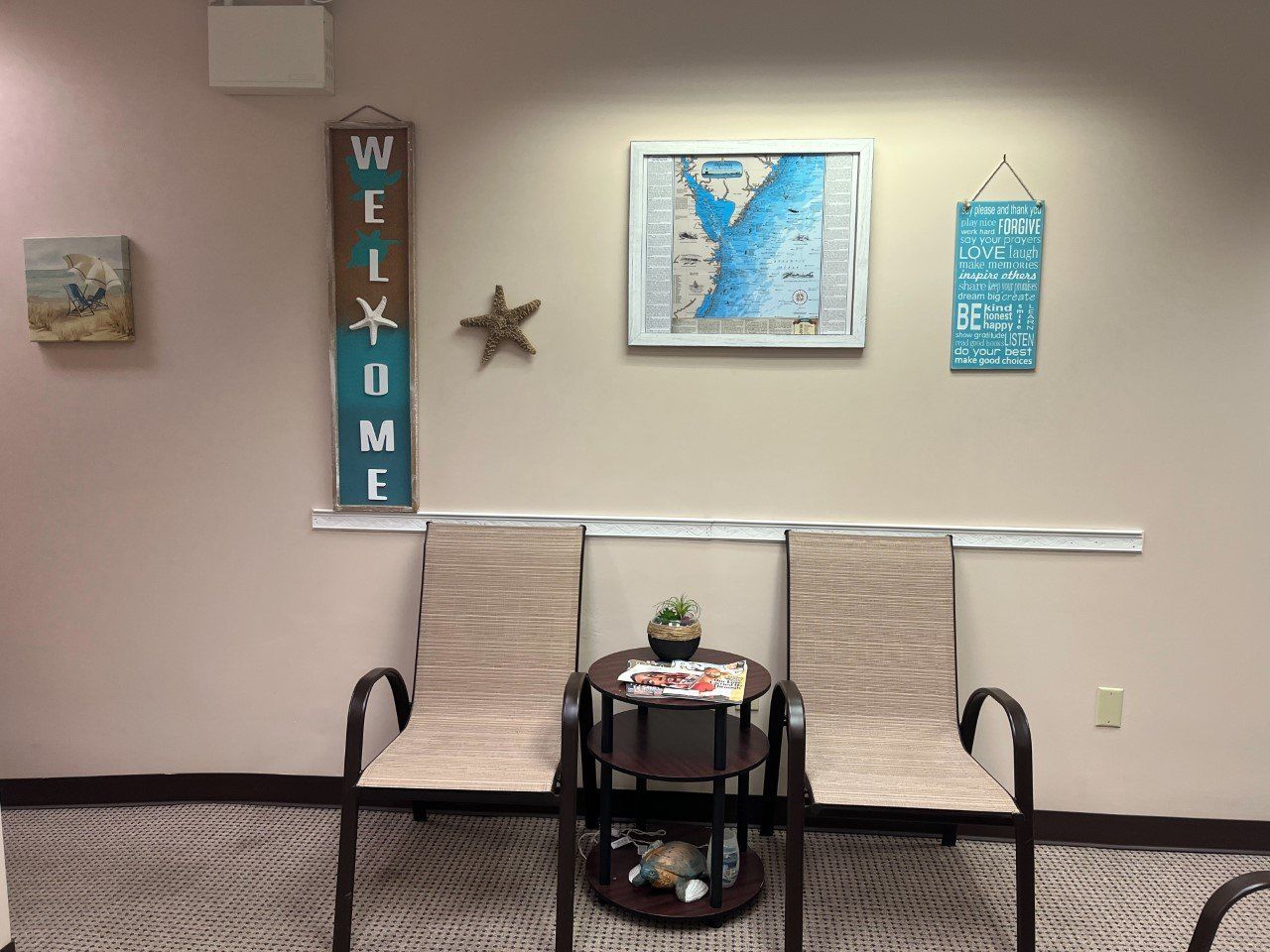Salon's Waiting Lounge — Lebanon, PA — Oasis Hair and Nail Salon