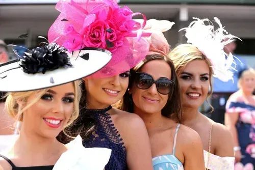 A Group of Women Wearing Hats and Sunglasses Are Posing for a Picture — Onyx Poppy Boutique in Buderim, QLD