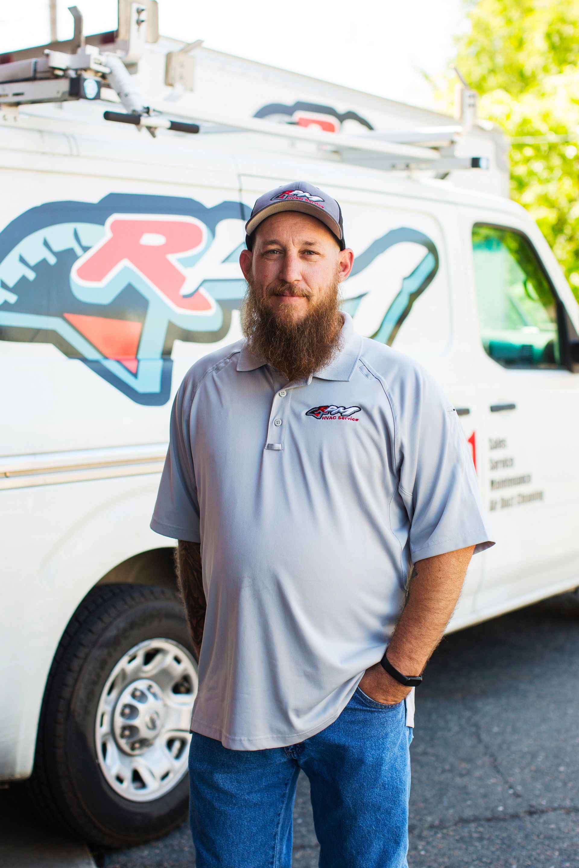RPM HVAC technician ready for air conditioning installation and commercial HVAC services
