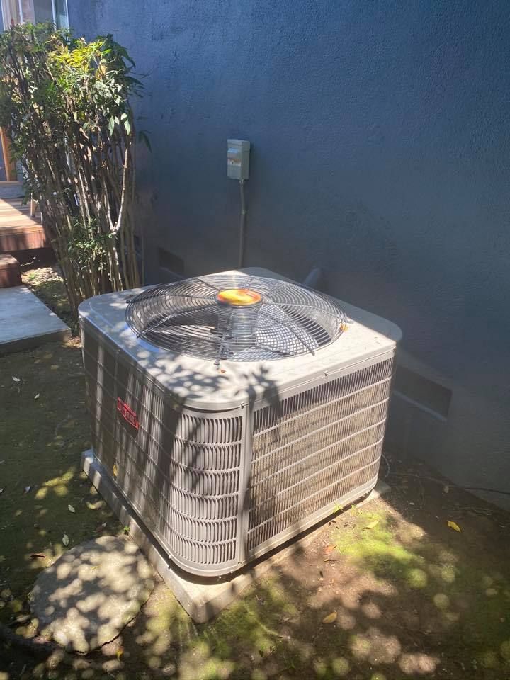 Bryant air conditioning repair system with energy-efficient installation and HVAC services
