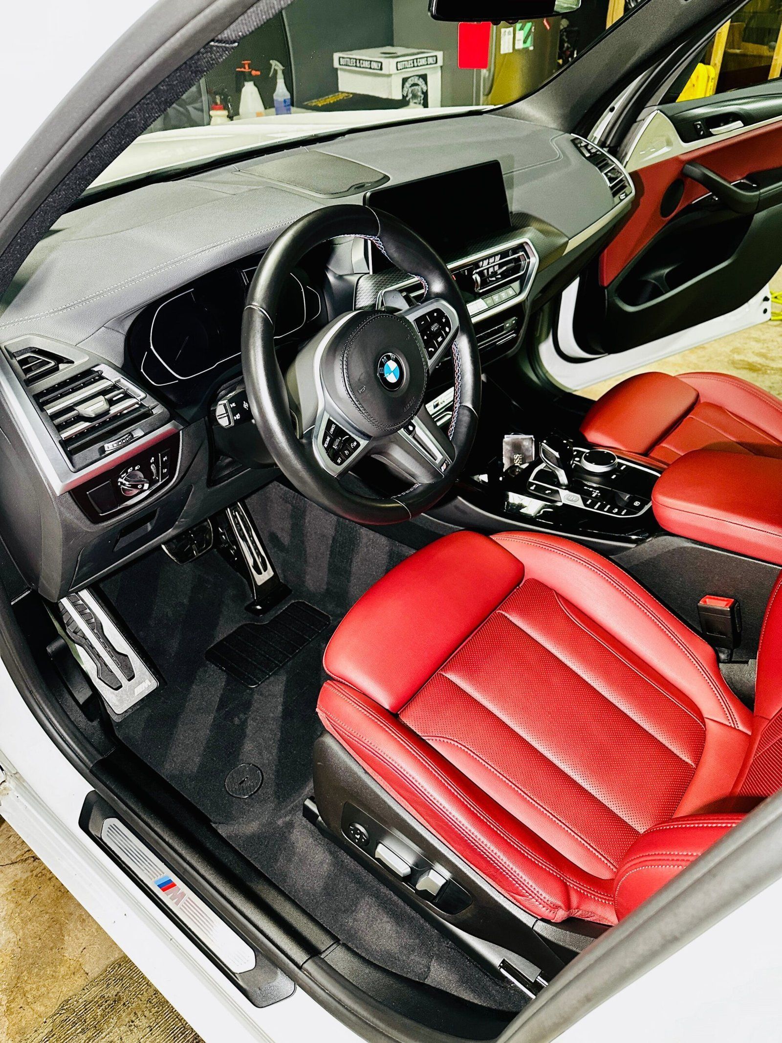Full interior detail