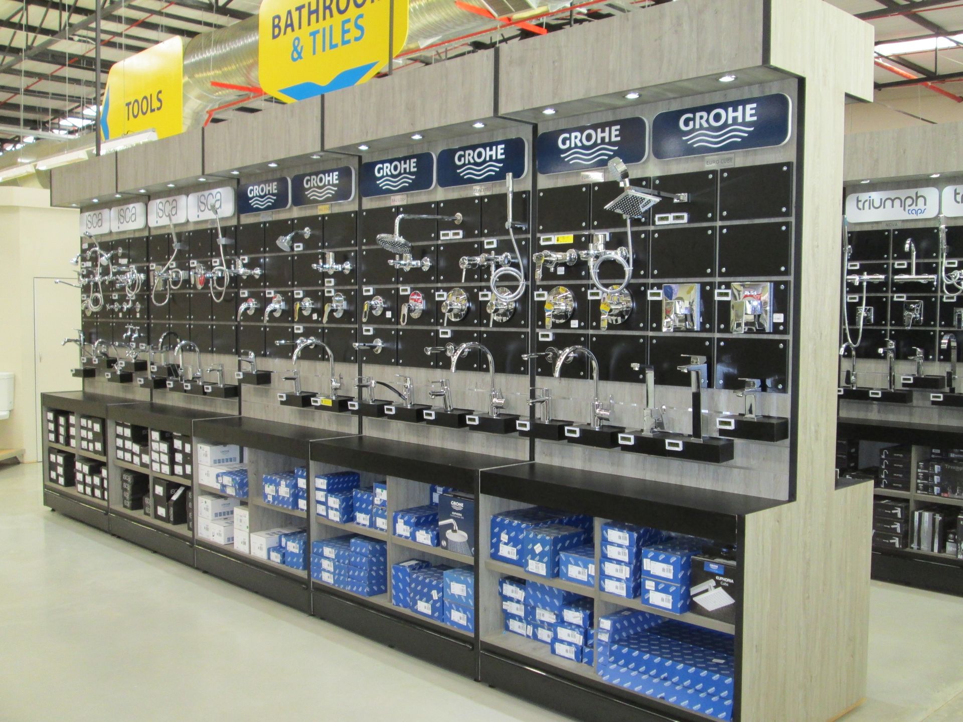 Storeworks | Sanitaryware Display Solutions